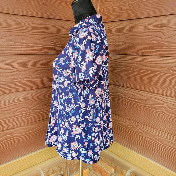 Dana Buchman Floral Short Sleeve Button Down Shirt Women's Size Medium NWOT - Picture 15 of 16